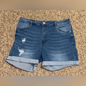 Women’s plus size 3X Wax Jean Distressed‎ Blue Jean Shorts
